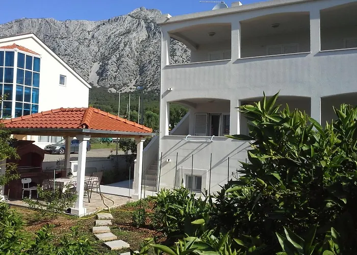 Sanja M 2 아파트 오레비츠